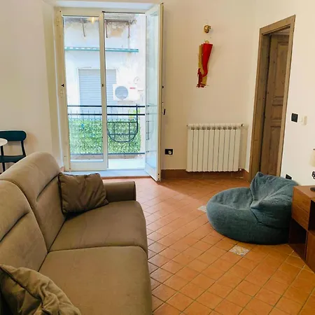 Dimora Paladino B&B 나폴리