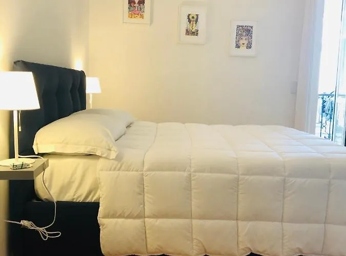 B&B Dimora Paladino 나폴리