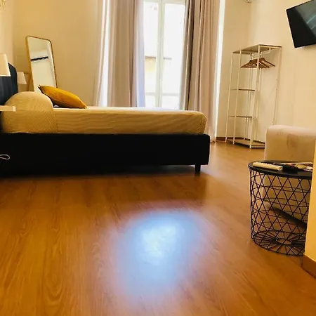 Dimora Paladino 4* Neapel