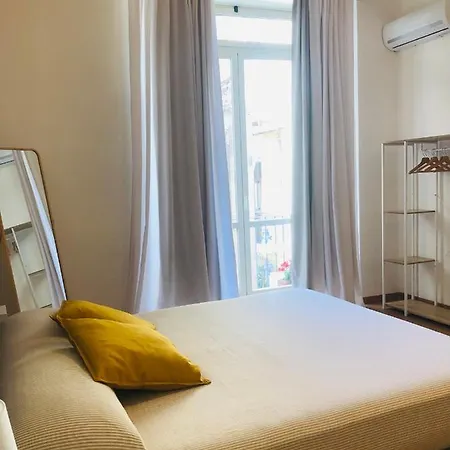 Dimora Paladino 4* Neapel